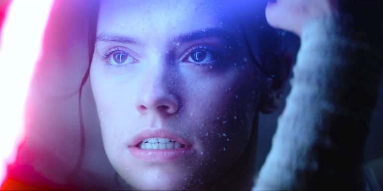 Star Wars: The Force Awakens Secretly Introduced Time Travel