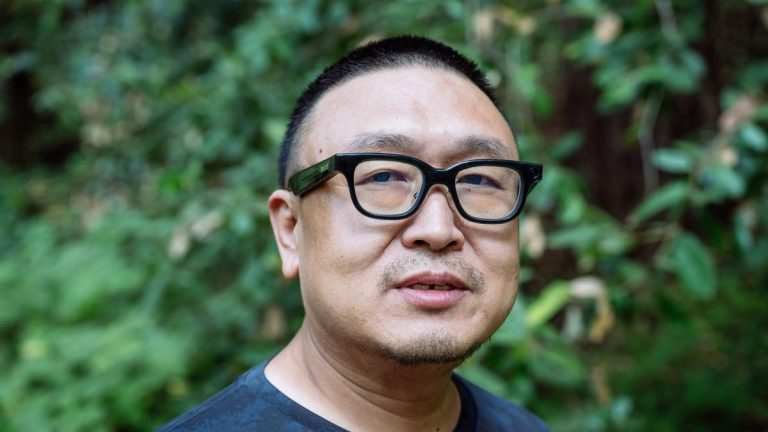 Look Out, Meta Ray Bans! These AI Glasses Just Raised Over $1M In Pre Orders In 3 Days