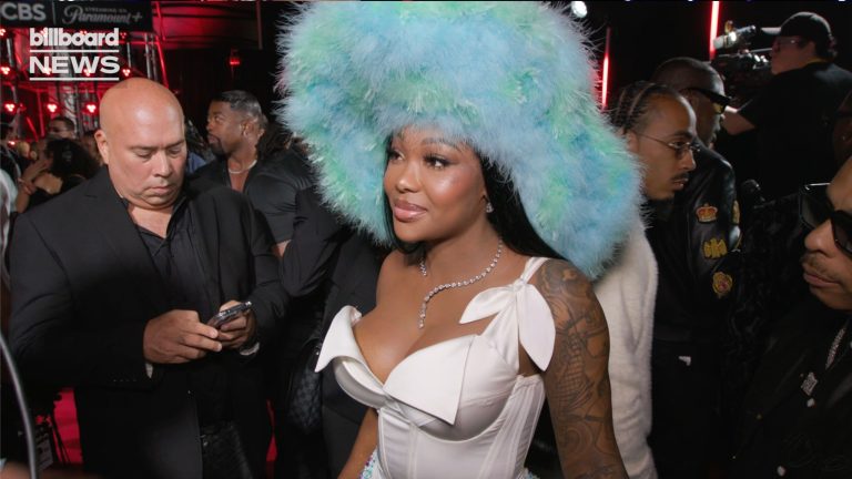 Summer Walker Talks “Heart Of A Woman” Music Video, Working With NLE Choppa, Teases New Album On The Way | MTV VMAs 2025