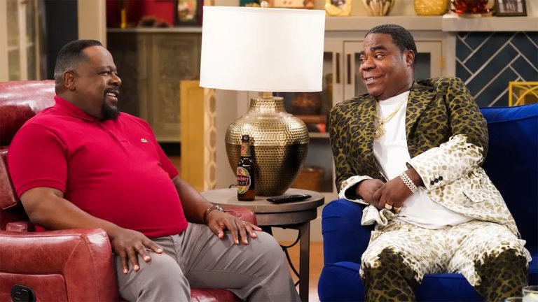 Tracy Morgan Stars In The Neighborhood Spin Off Crutch, Premiering In November