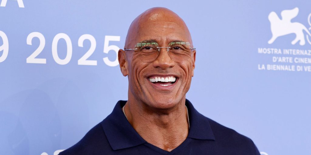 Dwayne Johnson's The Smashing Machine Scores 92% On Rotten Tomatoes