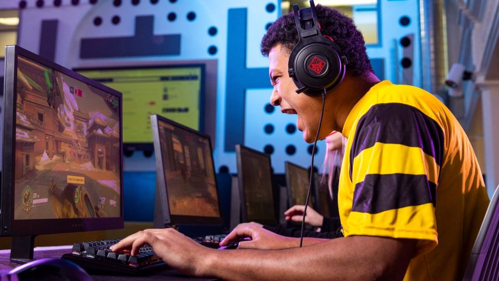 'The Game Is Ass On Anything Else But A 9800X3D': Esports Players Are Complaining About Using Intel CPUs At Sponsored Tournaments Rather Than AMD X3D Chips, With Multiple Claims Of Crashing And Significantly Worse Performance
