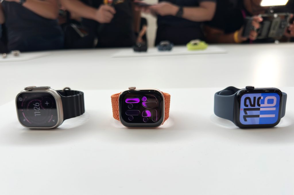 Hands On With All The New Apple Watches: Series 11, Ultra 3, And SE 3