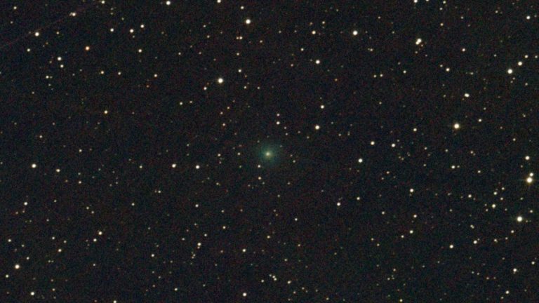 2025 A6 (Lemmon) Is Approaching Earth  — Will It Become Visible To The Naked Eye?