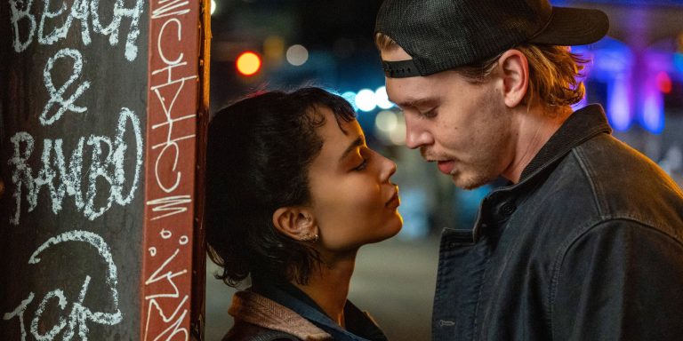 Caught Stealing: Austin Butler & Zoë Kravitz On Complex Characters & Growth
